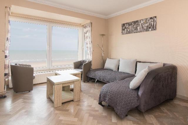 Toplocatie Middelkerke Frontal Sea View Esterno foto